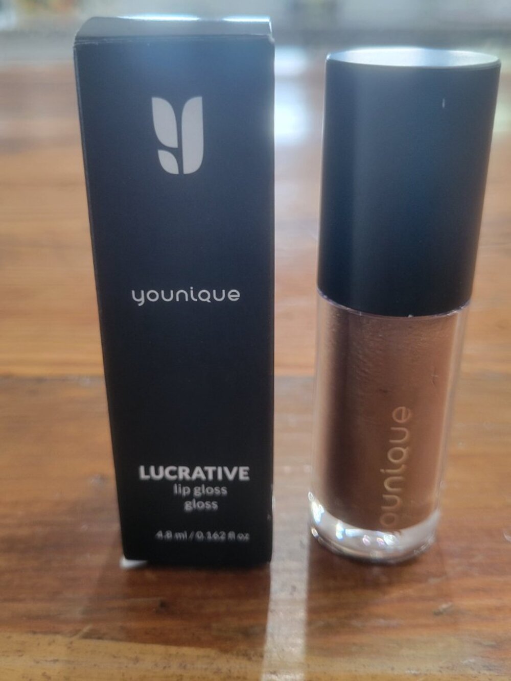 Younique Lucrative Lip Gloss Golden Sunburst 0.162 fl oz New in Box